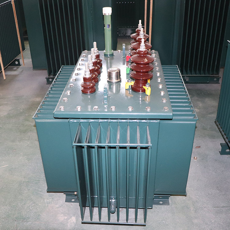 Transformateur de puissance de distribution de type extérieur, haute tension et basse tension, immergé dans l'huile, entièrement scellé, S11-M-630/10