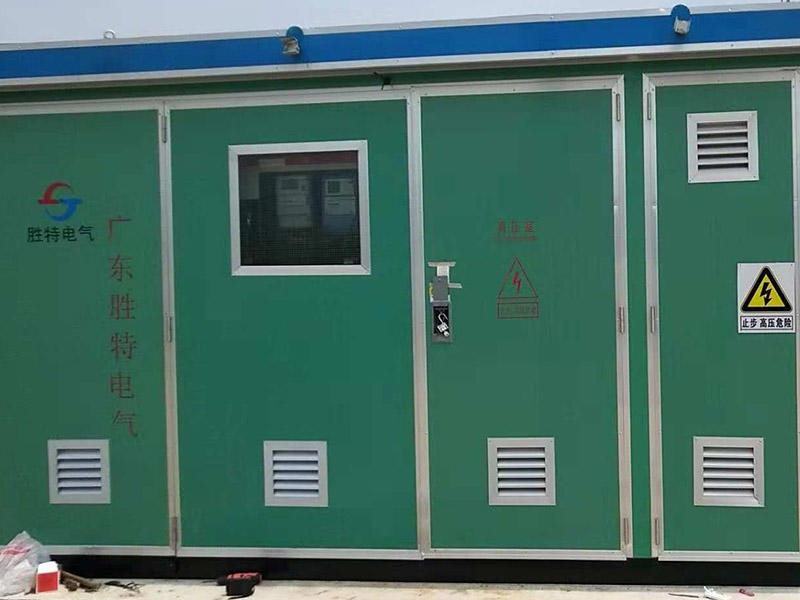 Installation d'un transformateur en boîte de style américain sur l'autoroute Heyuan